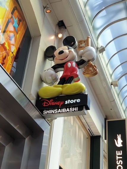 Shinsaibashi_suji Shopping Street-1